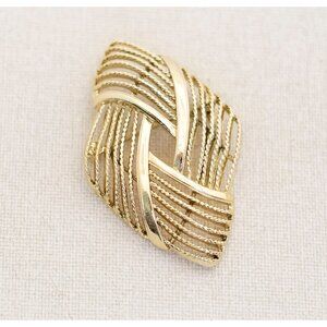Vintage Modern Abstract Brooch in Gold Tone - A12